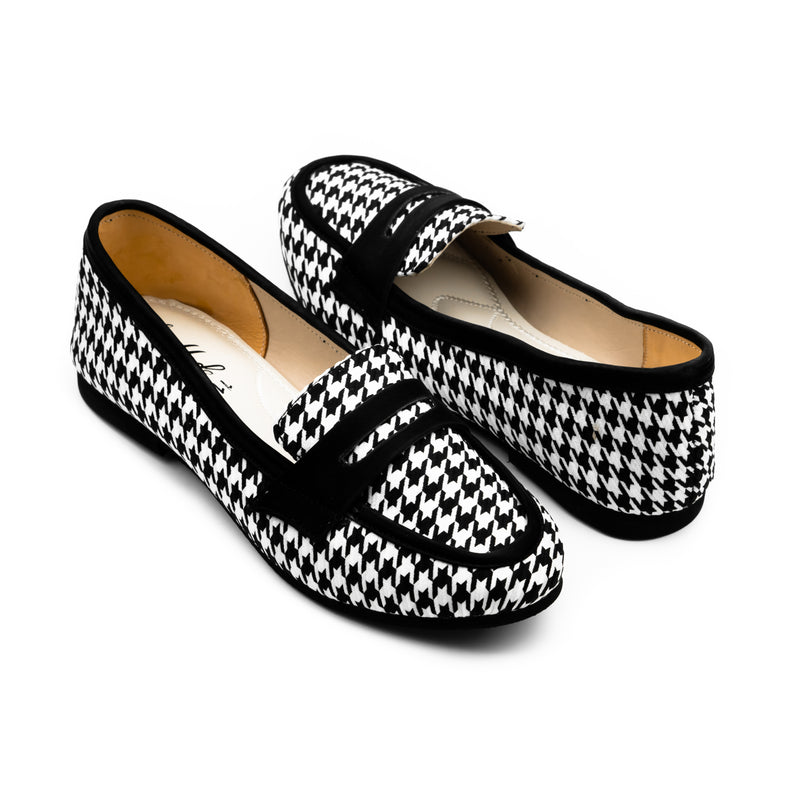 Hather Harrisford Houndstooth