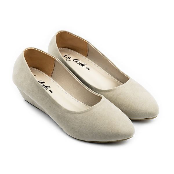 Juli Ivory – La mode BD - Main Image