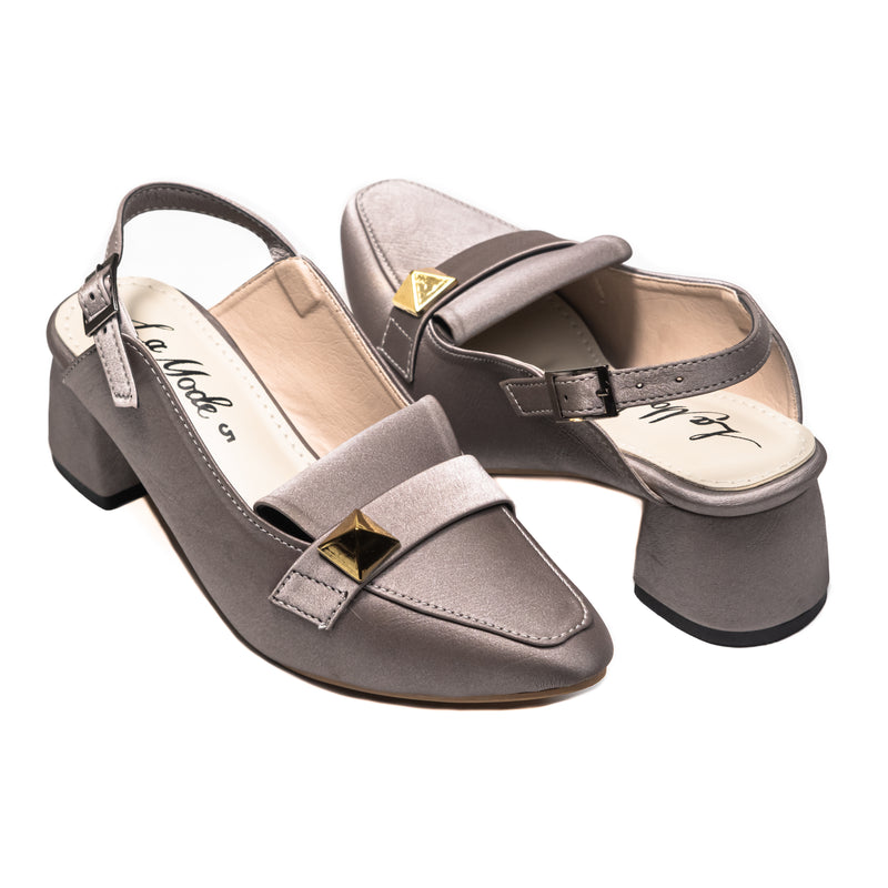 Emilia Iris Silver Dust