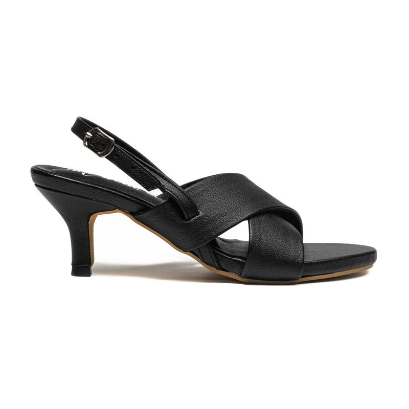 Novella Nerina Black