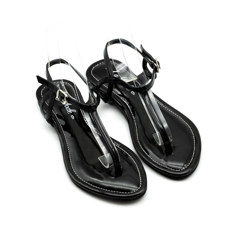 Makani Black